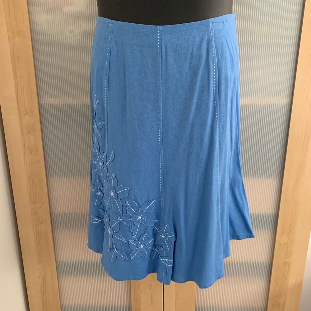 Blue Floral Applique Print Skirt
